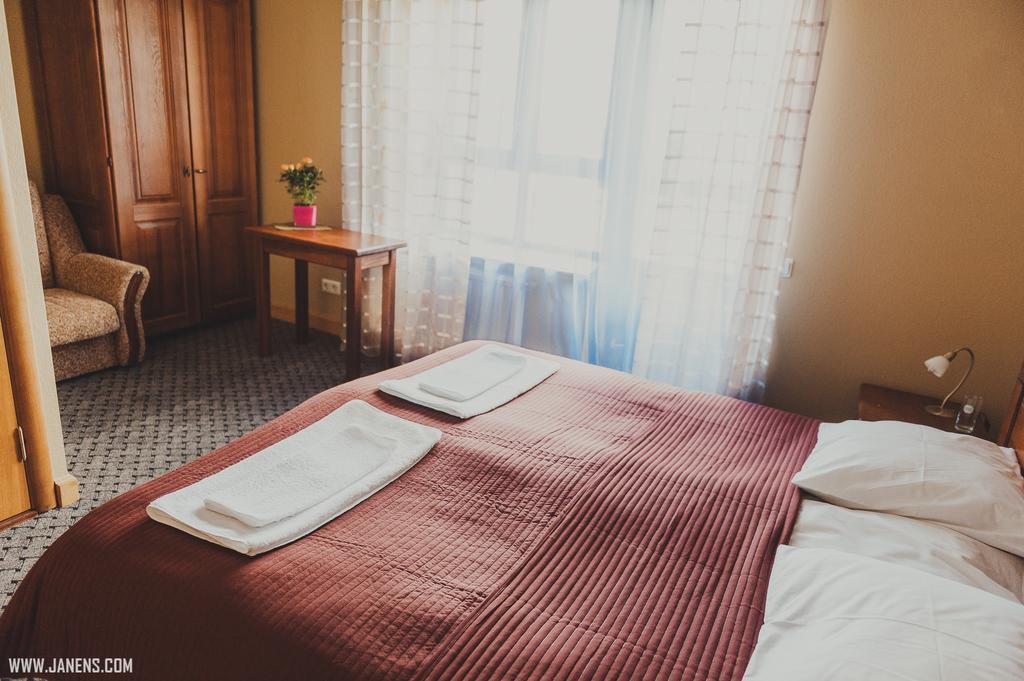 Rudzupukes Hotel Svente Eksteriør billede