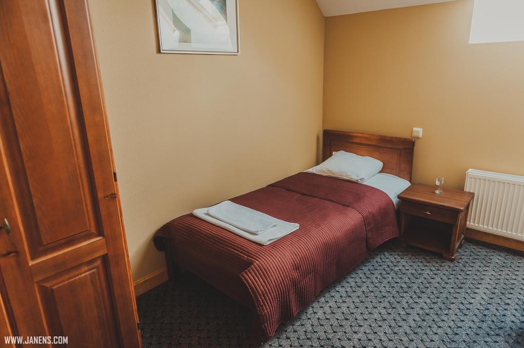 Rudzupukes Hotel Svente Eksteriør billede
